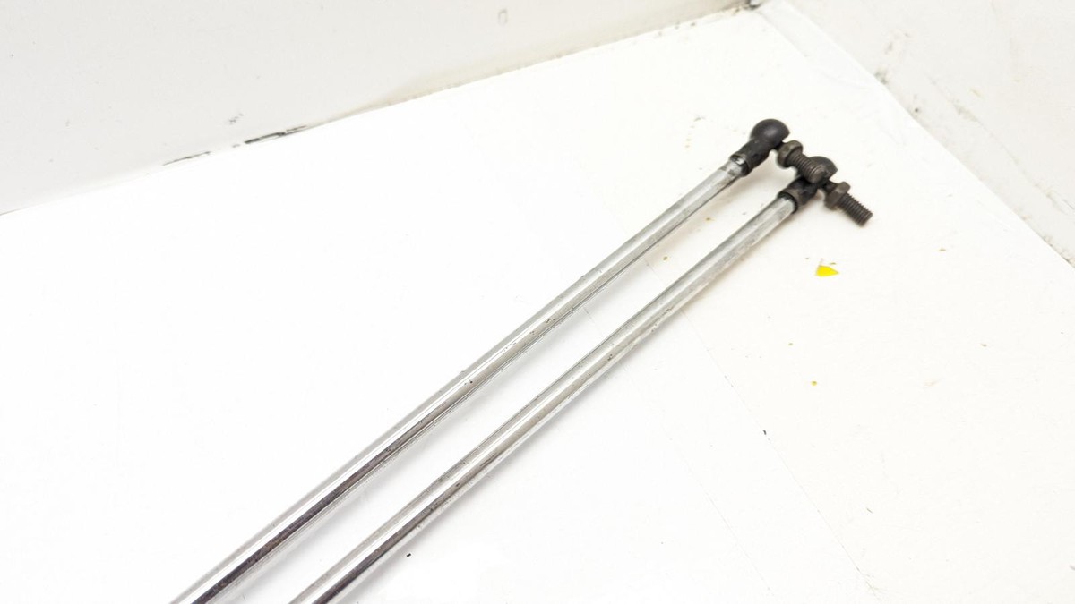 NISSAN 300ZX MK2 Z32 1989 - 2000 HATCH STRUT PAIR 7655 | eBay