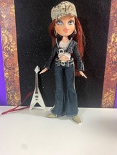 CHAQUETA ROCK ANGELZ ROXXI BRATZ 2005 CON GUITARRA BLANCA DE COLECCIÓN MGA Y2K TAMBIÉN