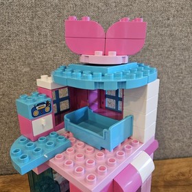 Lego Duplo Minnie Mouse Bow-Tique retired set 10844