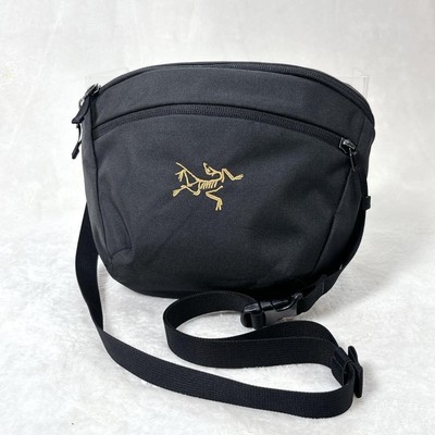 [Domestic genuine product] Beautiful condition ARC'TERYX Mantis 2 Shoulder bag
