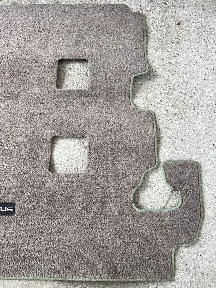 1998-2007 LEXUS LX470 REAR CARGO MAT / CARPET. TAN. Oem Used Damaged Read - Image 2 of 4
