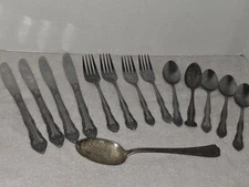Rogers Silverwear Lot 14 Pieces (PLEASE READ DESCRIPTION)
