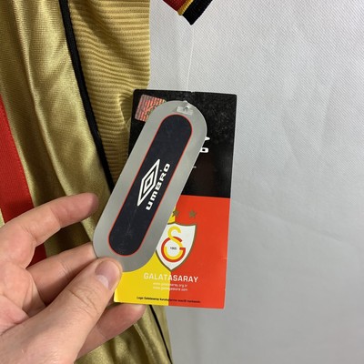 Galatasaray Troisième Maillot 2021/22