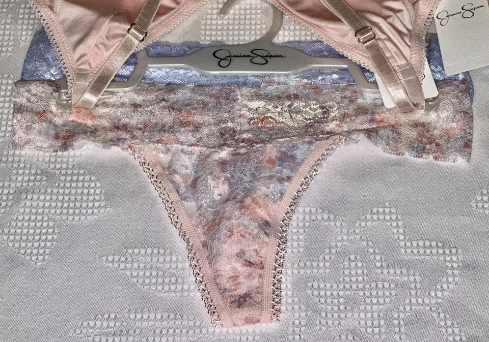 JESSICA SIMPSON 3 Piece Peach Floral Lace Thong Panty Bralette Set Womens S M L - Image 2 of 4