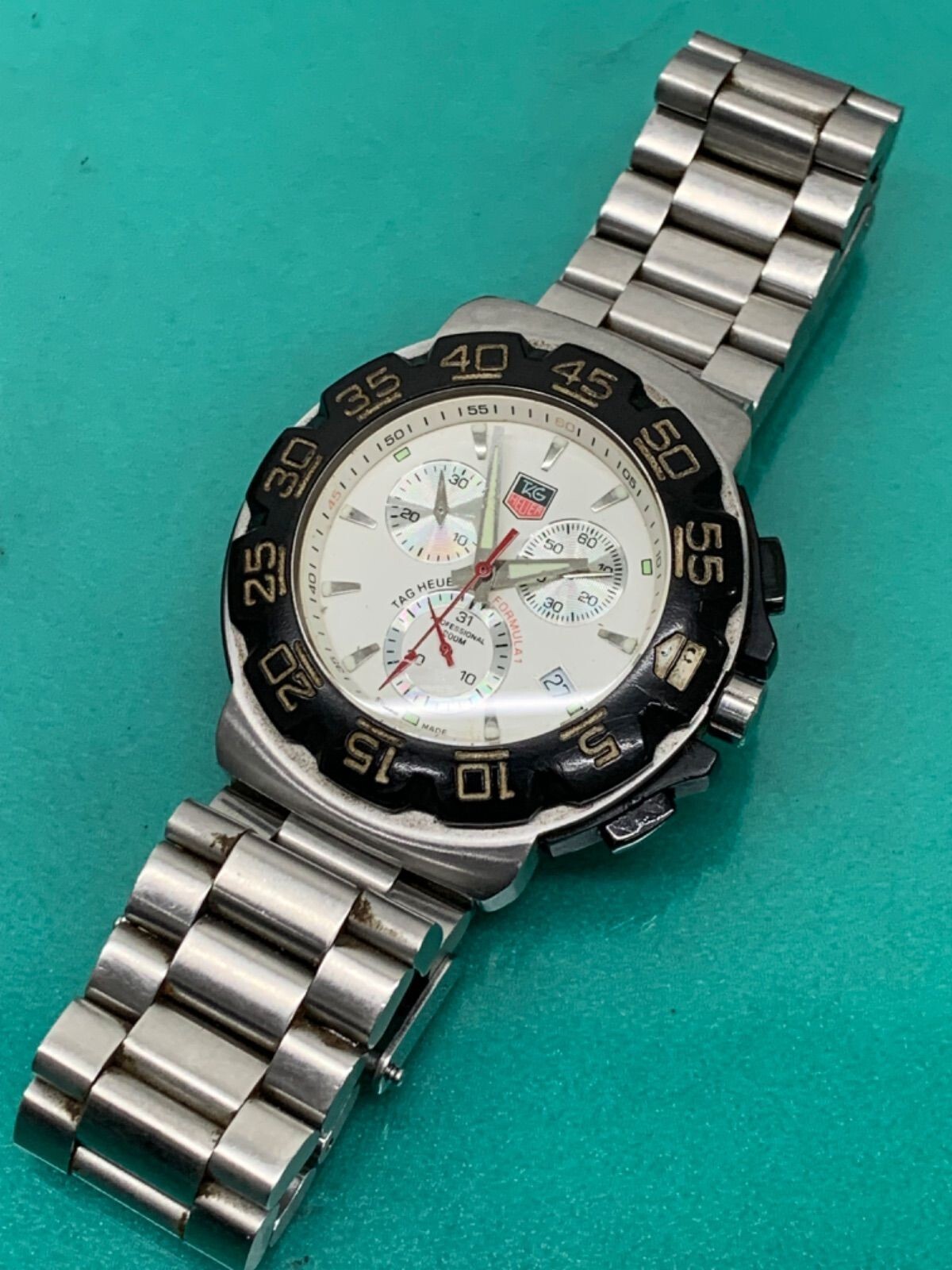 TAG Heuer CAC1110 Men's Luxury Watch For Parts or Repair