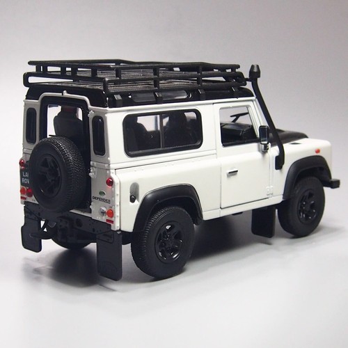 Per Land Rover ORV bianco 1/24 MODELLO PRESSOFUSO AUTO CAMION FINITO - Foto 6 di 11