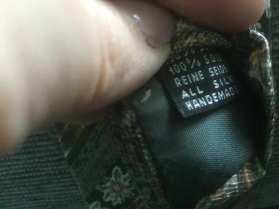 CORBATA PRIMAVERA JAEGER 100% SEDA FLORAL 57” EXCELENTE ESTADO Foto 4 de 4