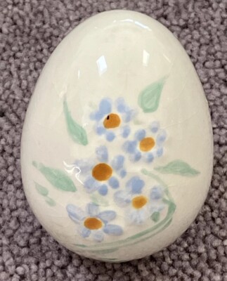 VINTAGE CERAMIC  EASTER EGG  WITH HAND PAINTED DESIGN