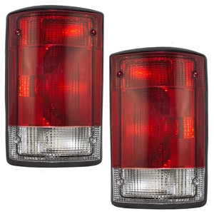New Tail Light Pair For 1999 2000 2001 2002 Rexhall