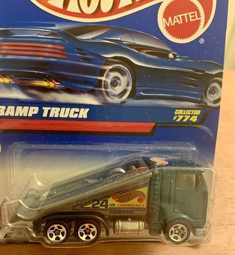 Furgone / auto sportiva / camion rampa Hot Wheels #774 19943 - Foto 2 di 3