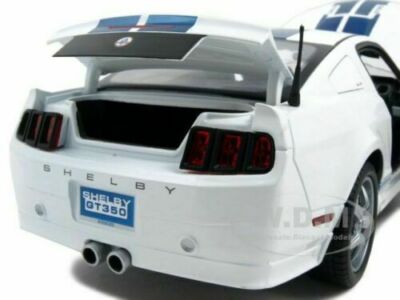 Shelby Collectibles 1/18 Scale 25321S - 2011 Ford Shelby GT350