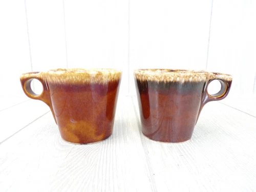Vtg Pottery Brown Drip Coffee Mugs x2 USA 10oz Hull Oven Proof
