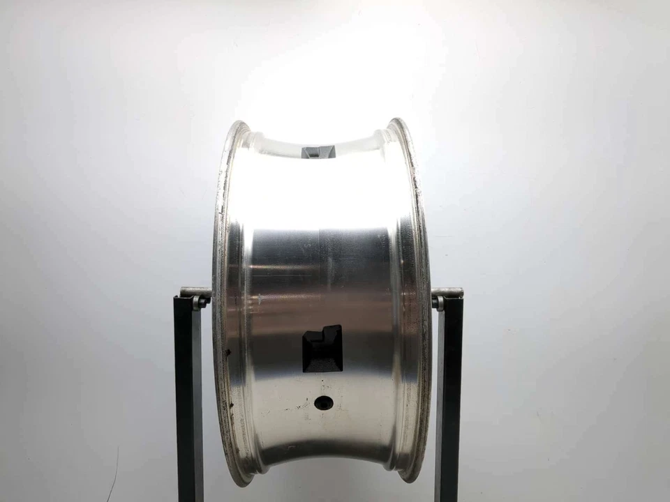 Задний обод колеса 08–17 Yamaha Raider XV1900 CU ПРЯМОЙ 18x7,50 - Изображение 4 из 4