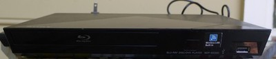 Sony BDP-BX320 Blu-Ray DVD Player 1080p Wi-Fi HDMI Remote & Power Supply TESTED