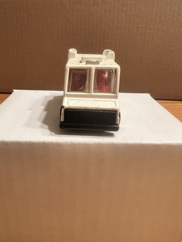 Hot Wheels I Scream Truck Ice Cream vintage 1983 Clown Red White Blue - Picture 3 of 7