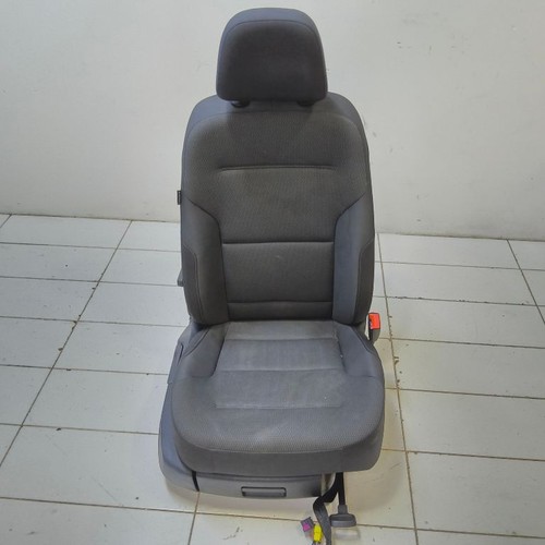 Volkswagen Golf VII 2014 Vorne rechts Beifahrersitz 5Q4881106M CIV37328