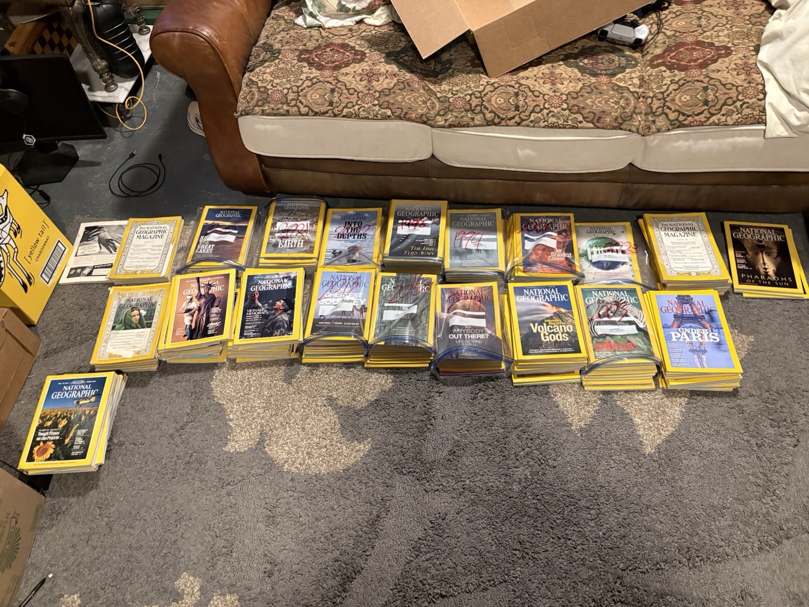 Large Lot National Geographic Magazine Collection Vintage 1949-2023 (800+)