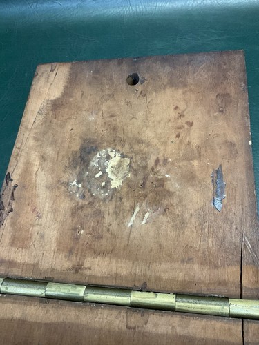 Unusual Antique Art Nouveau Wooden Press w/ Brass Hinges, Knob & Face Plaque - Picture 19 of 21