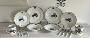 Nice! 16 Pc Set Vintage John Deere Tractor 2 Place Settings & Flatware Gibson 