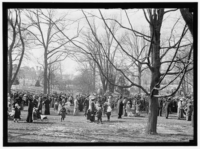 Photo:White House Washington DC 1914 Easter Egg Rolling Crowd Park