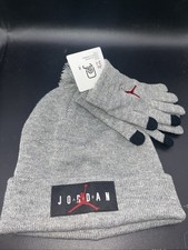 NEW 2- PIECE SET NIKE JORDAN HAT AND GLOVES YOUTH SIZE 8-20 GREY MSRP $30.00