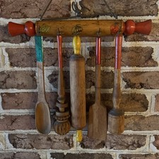 Vintage MCM Wooden Folk Art Kitchen Utensil Hanging 5 Utensils Complete Set