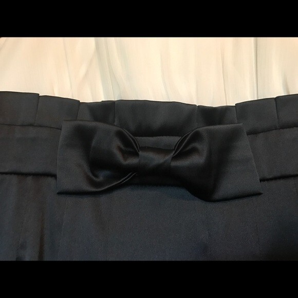 Picture 2 of 4