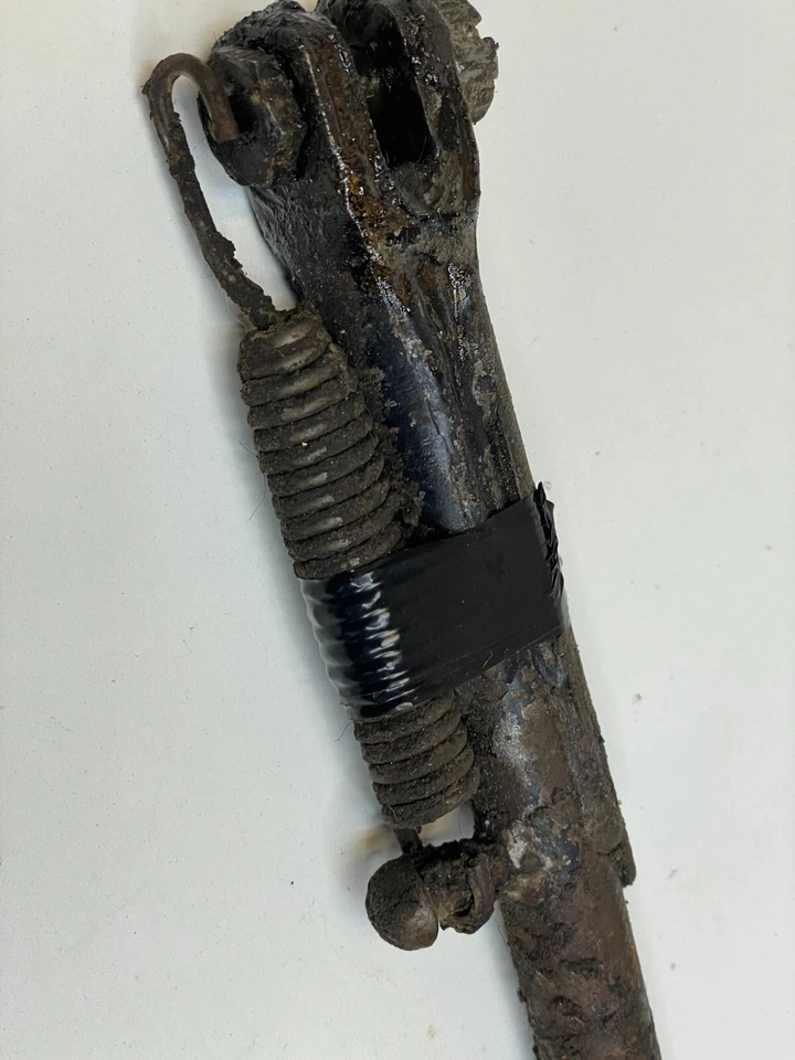 Yamaha DT 125 1974 soporte lateral 444 Foto 2 de 4