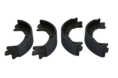 Maxgear 19-0322 brake lining kit, drum brake for, Iveco