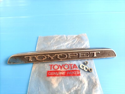 Uesd/Genuine Trunk Lid Emblem Badge For TOYOTA TOYOPET CORONA RT40