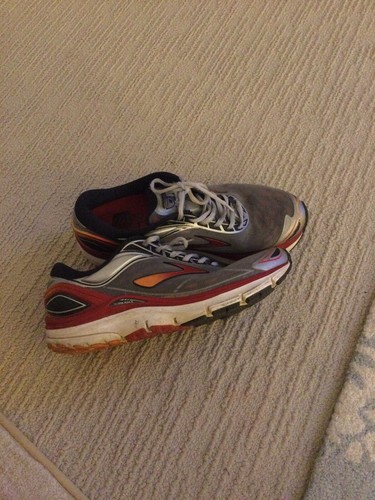 mens brooks shoes clearance