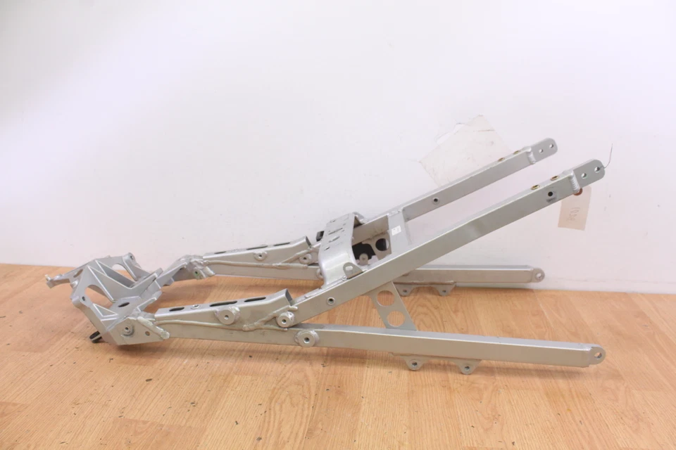 2004 YAMAHA FJR 1300 Subframe - Image 4 of 4