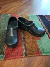 Sanita Original Danish Clogs Black Leather, Women’s US 8, EU 39 New