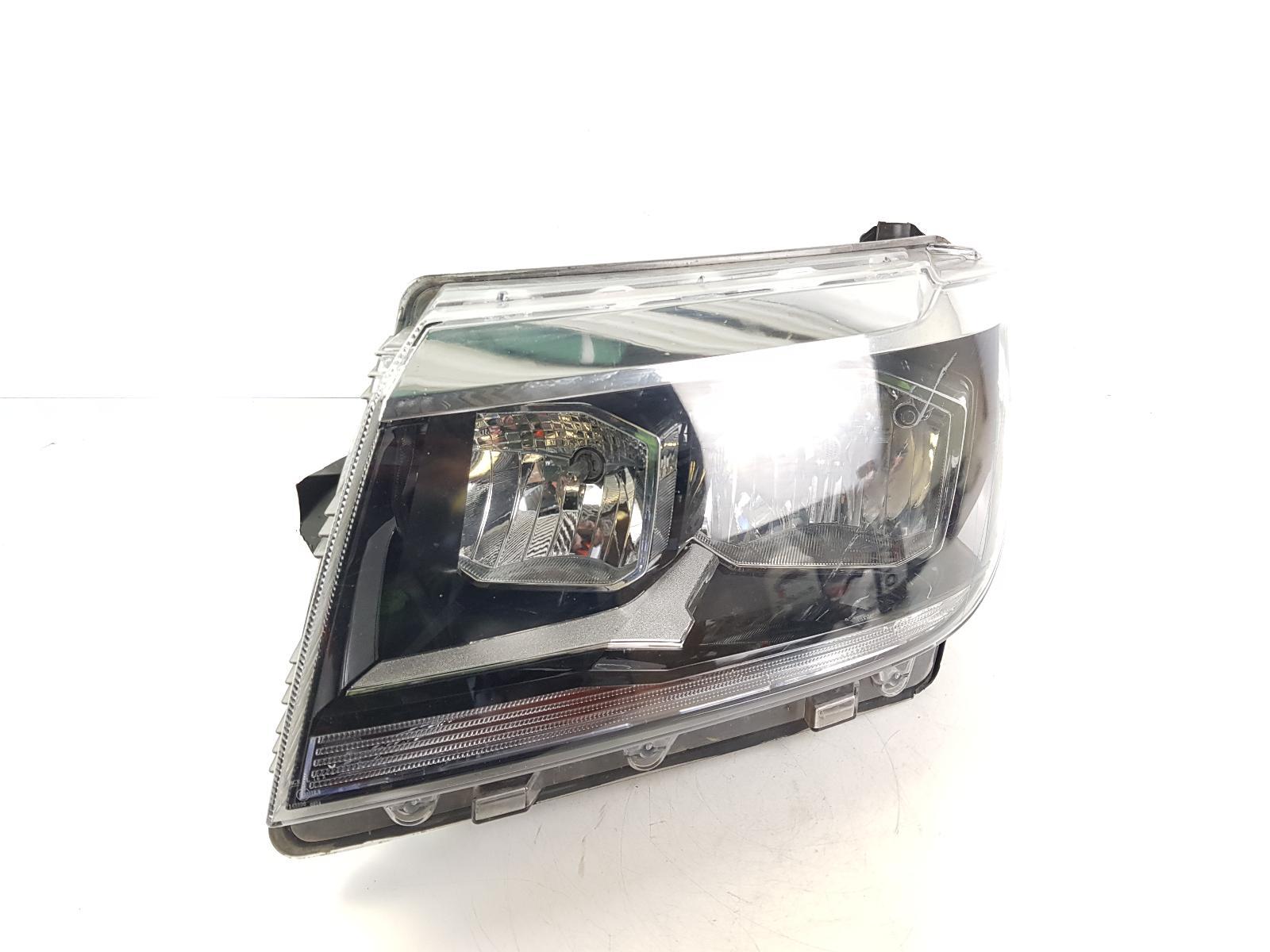 VOLKSWAGEN CRAFTER HEADLAMP LEFT PASSENGER SIDE 7C2941005 MK2 NF 