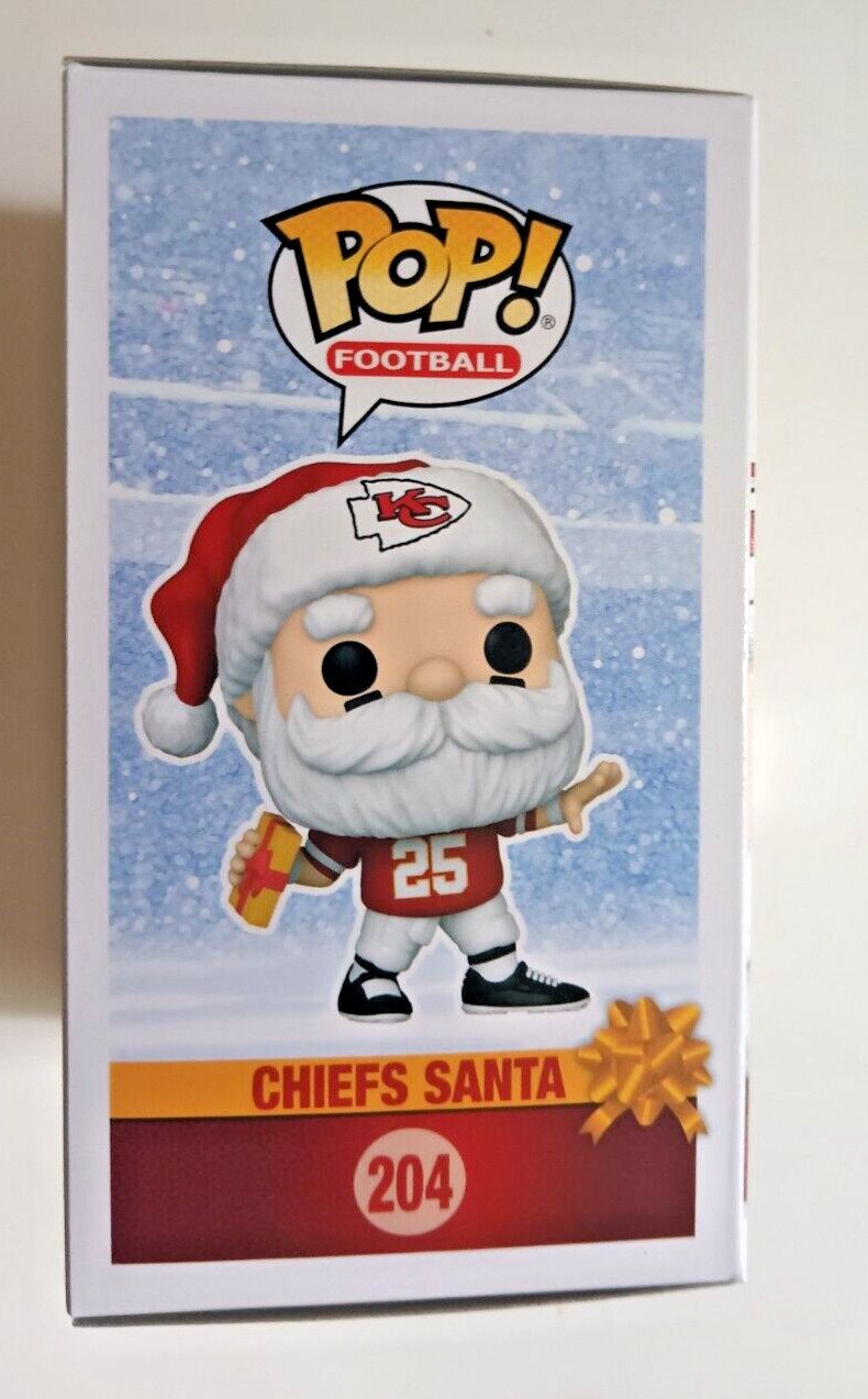FUNKO POP! NFL FOOTBALL 204 KANSAS CITY CHIEFS SANTA FANACTICS EXCL