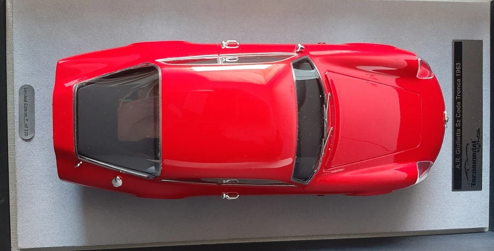 ALFA ROMEO 1:18 - Immagine 3 di 4