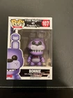 Funko Pop! Vinyl: Five Nights at Freddy's - Bonnie the Rabbit #107