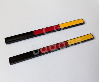 2 schwarze Seitenflügelstreifen Abzeichen Deutschlandflagge für Caddy Scirocco Tiguan Touareg ID