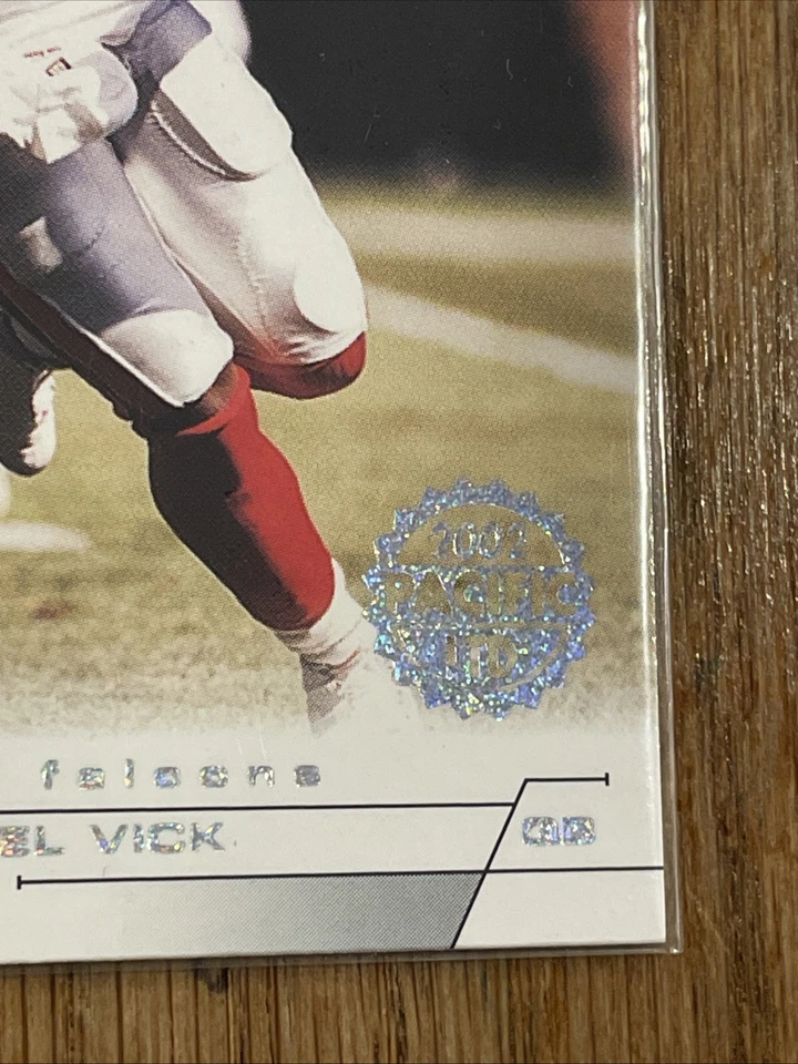 Michael Vick 2002 Pacific #25 Atlanta Falcons Football Card LTD INSERT #08/71 SP - Image 3 of 4