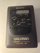 Sony Walkman Wm-fx52 Model Cassette Plauer Am/fm Radio READ DESCRIPTION