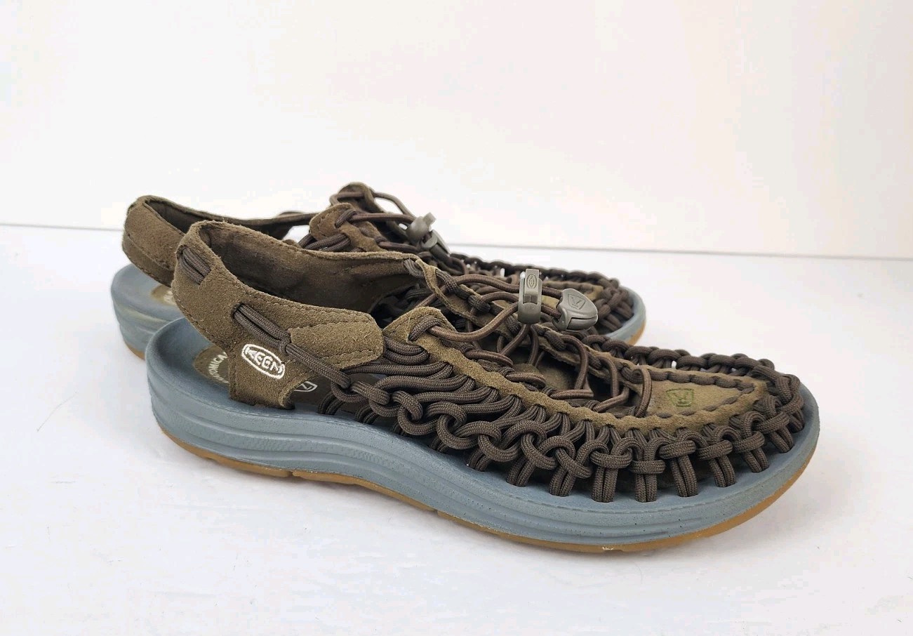 Sandali Keen Uneek donna 6 US due corde cinturino tacco esterno marrone e blu 1017043