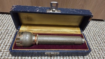 Vintage Mikrofon AKG D19 B200 mit Case (60er Jahre)   TOP!
