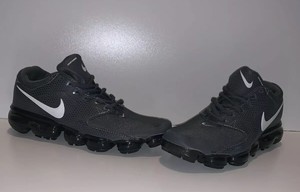 vapormax negro