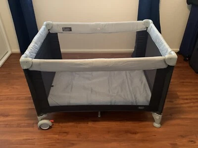 gumtree travel cot