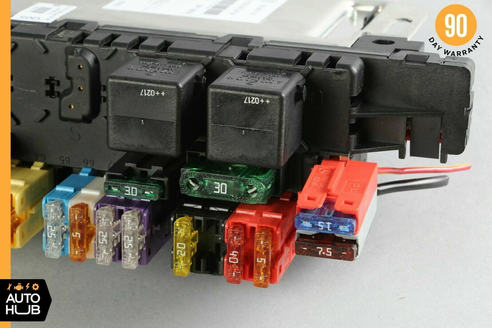 03-12 Mercedes R230 SL500 SL550 SL55 AMG Rear SAM Fuse Box Relay Module OEM
