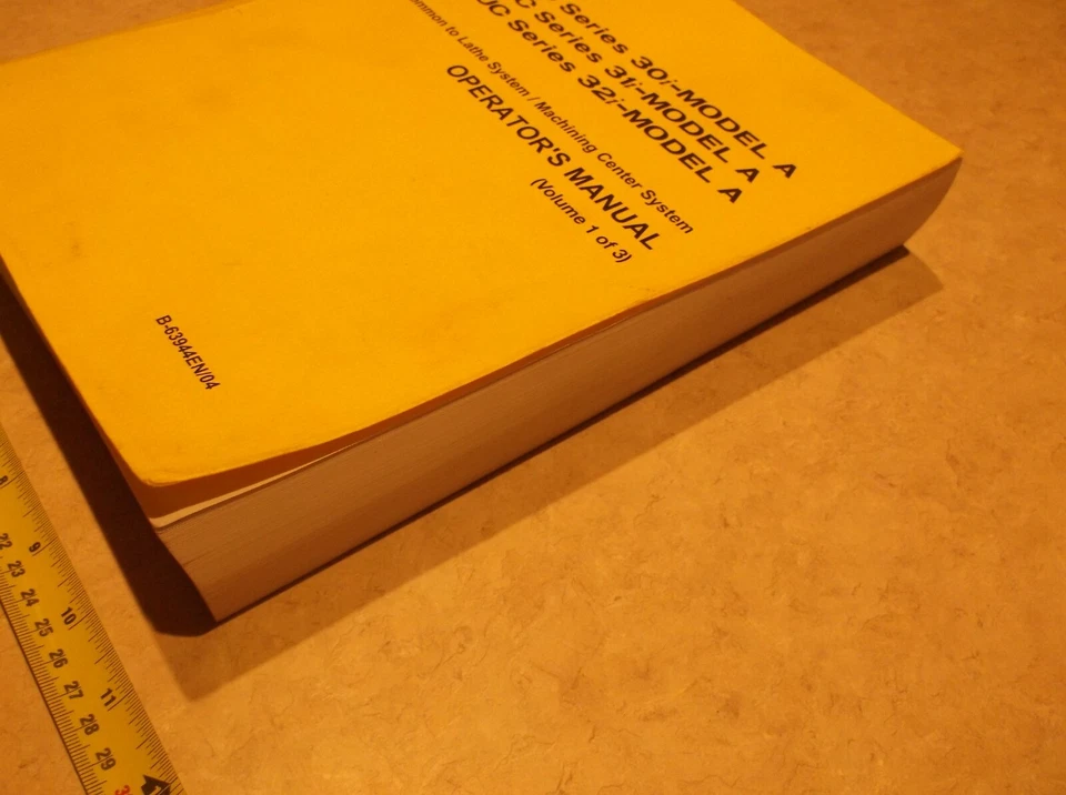 FANUC Operator's Manual 1 OF 3 System B-63944EN/04 Series 30i,31i,32i-Model A  - Image 3 of 4