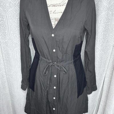 Gap V-Neck Button Down Dress with drawstring waist in gray Women's size 0 
