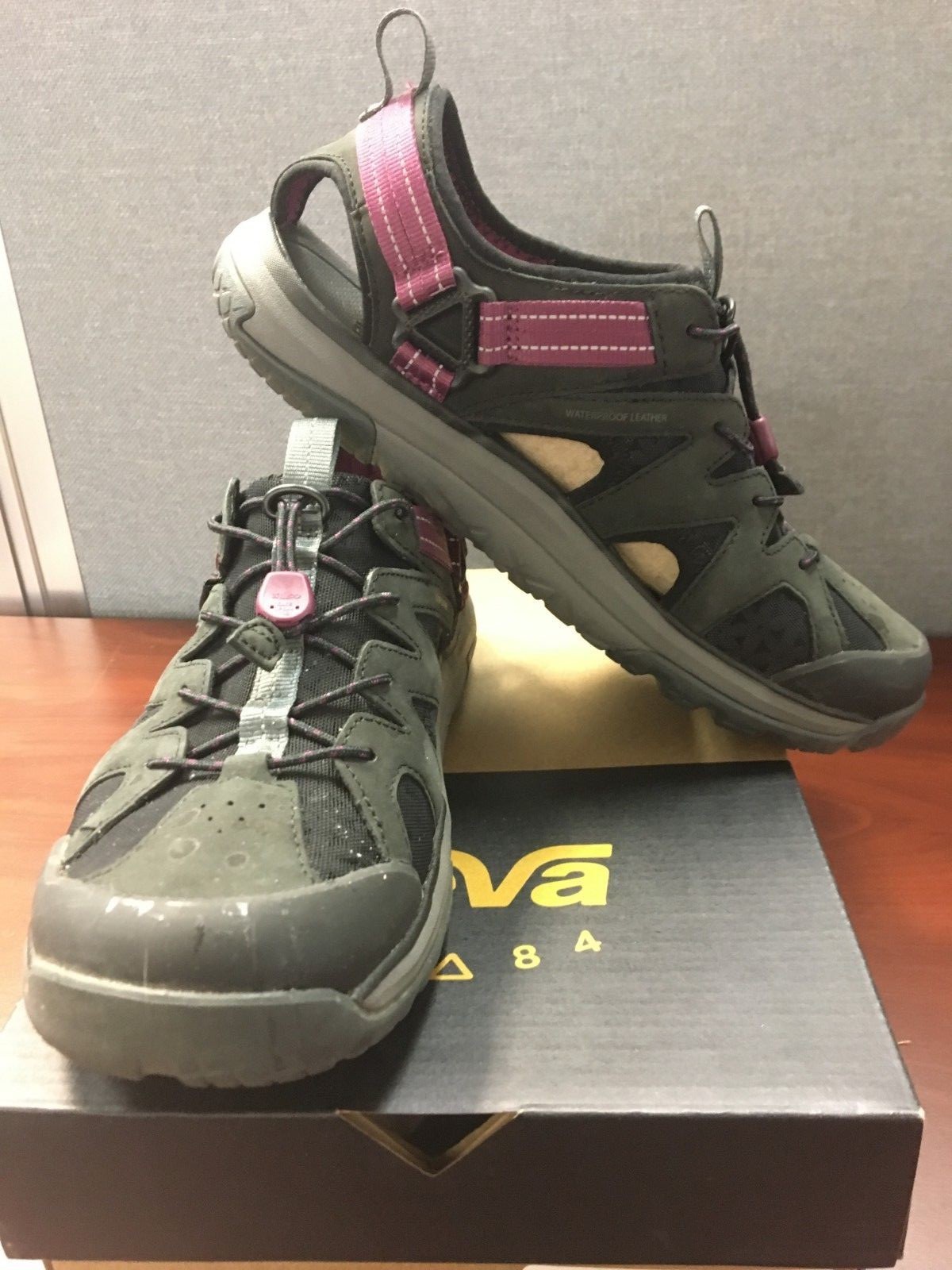 teva terra float active lace