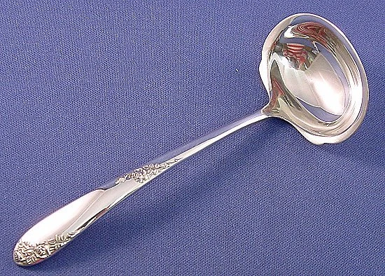 SWEETHEART ROSE- LUNT STERLING SAUCE LADLE
Opens in a new window or tab