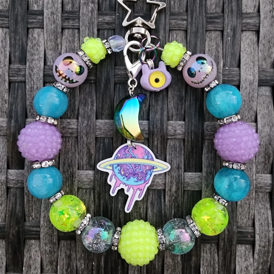 Llavero de Halloween, dije de bolso, dije de cartera, clip de bolso, dije de teléfono - galaxia de neón Foto 3 de 4